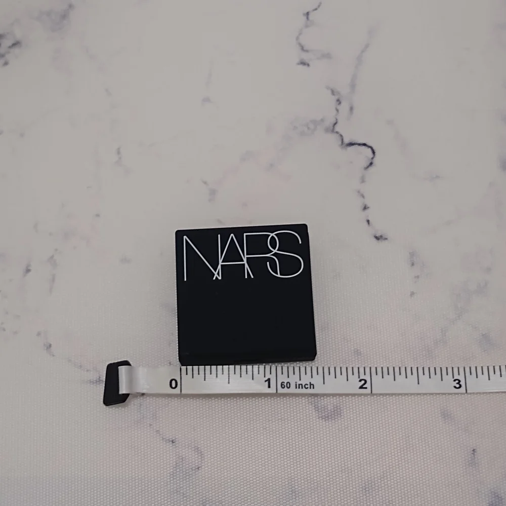Nars Light Reflecting TRANSLUCENT CRYSTAL Setting Powder Pressed .06 oz